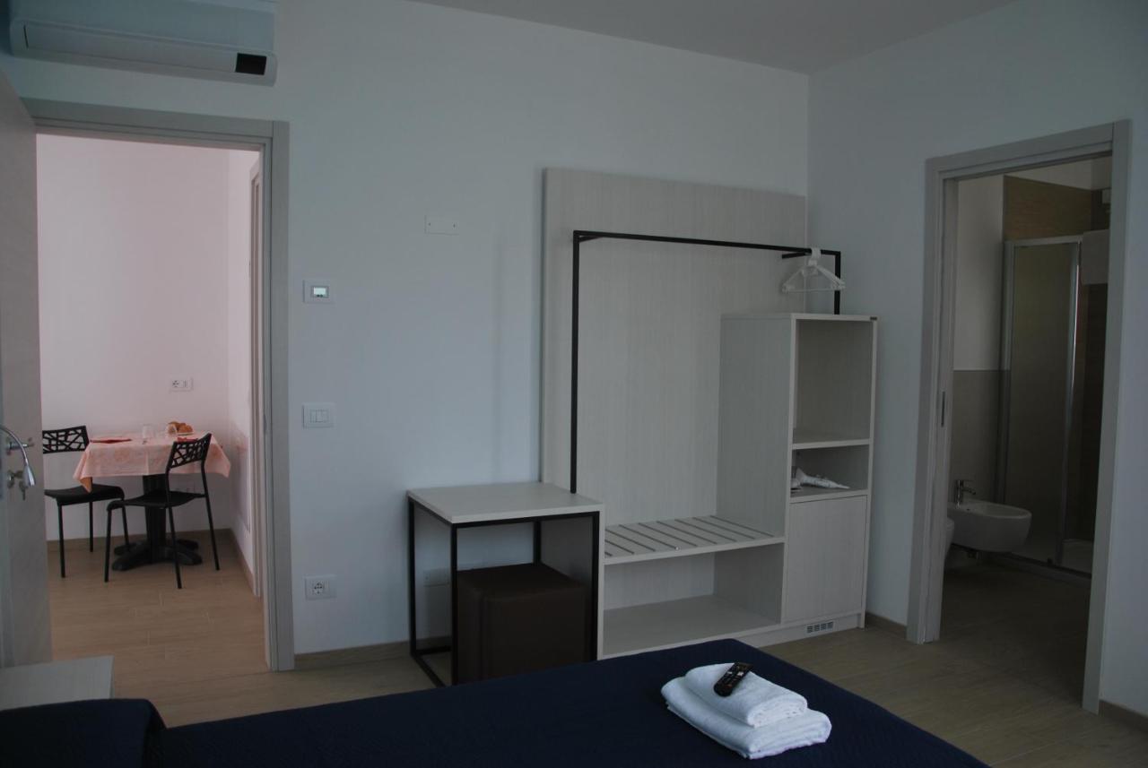 B&B Da Rosy Lazise Eksteriør billede
